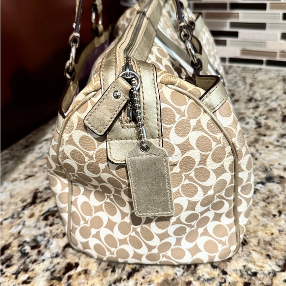 Coach Tan and Cream Signature Satchel - Picture 4 of 12
